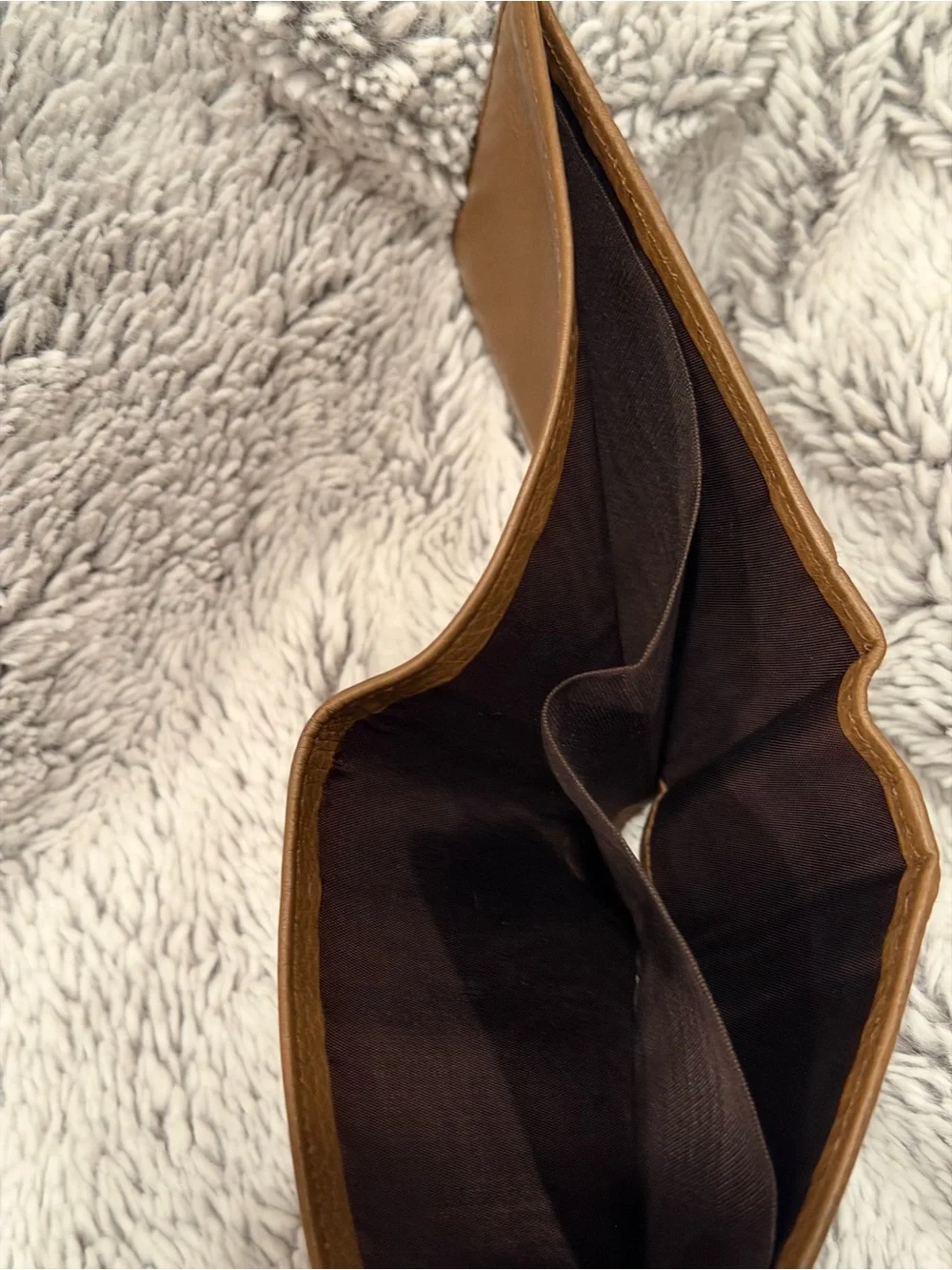 Gucci Brown Pebbled Leather Bifold Wallet